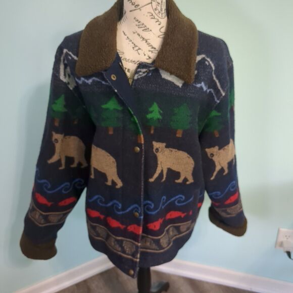 Pendleton Originals Women's Wool Blanket Coat Bear Fish Mountains Pines medium - Picture 1 of 8